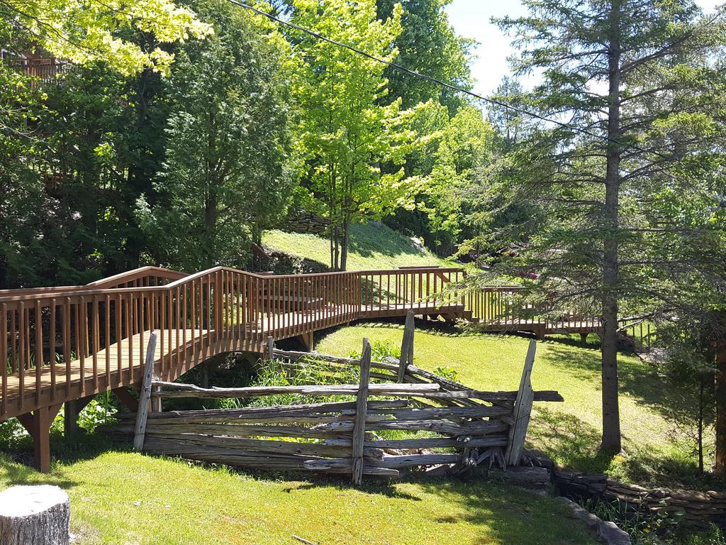 Red Lodge Resort Little Current Cameră foto